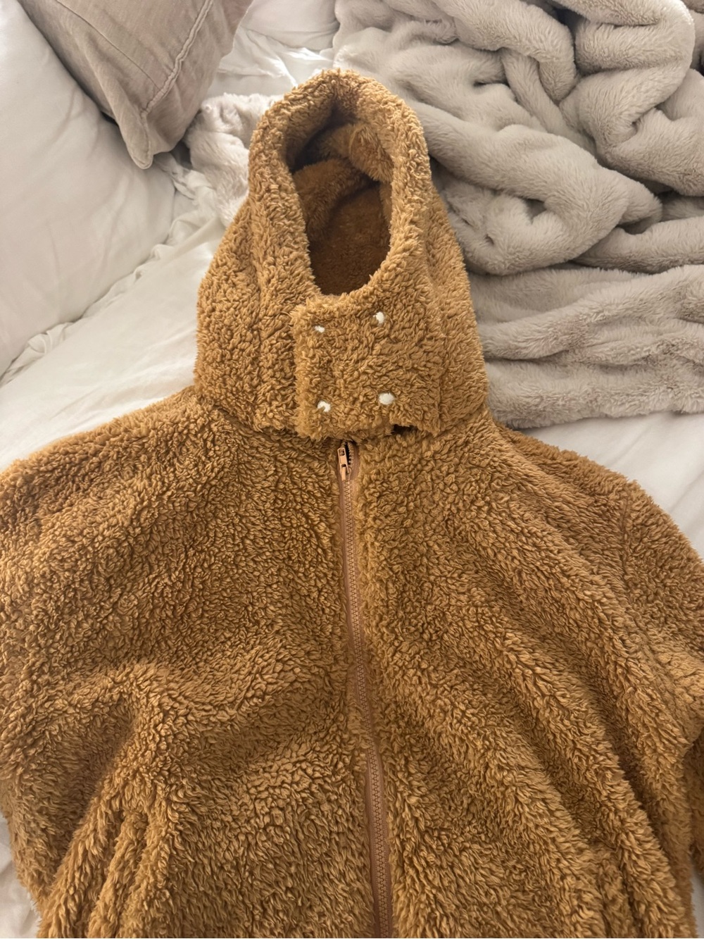 Teddy Fleece Hooded Jacket in Camel